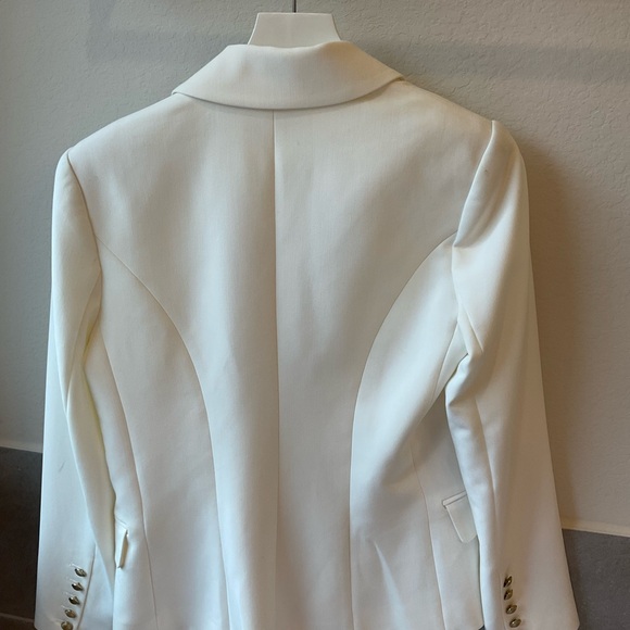L'AGENCE  White Blazer size 6 - Picture 8 of 9